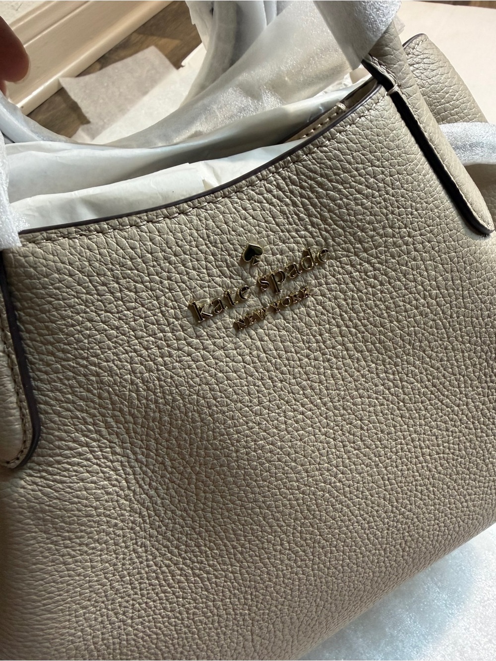 kate spade beige pebbled leather satchel - Picture 3 of 6
